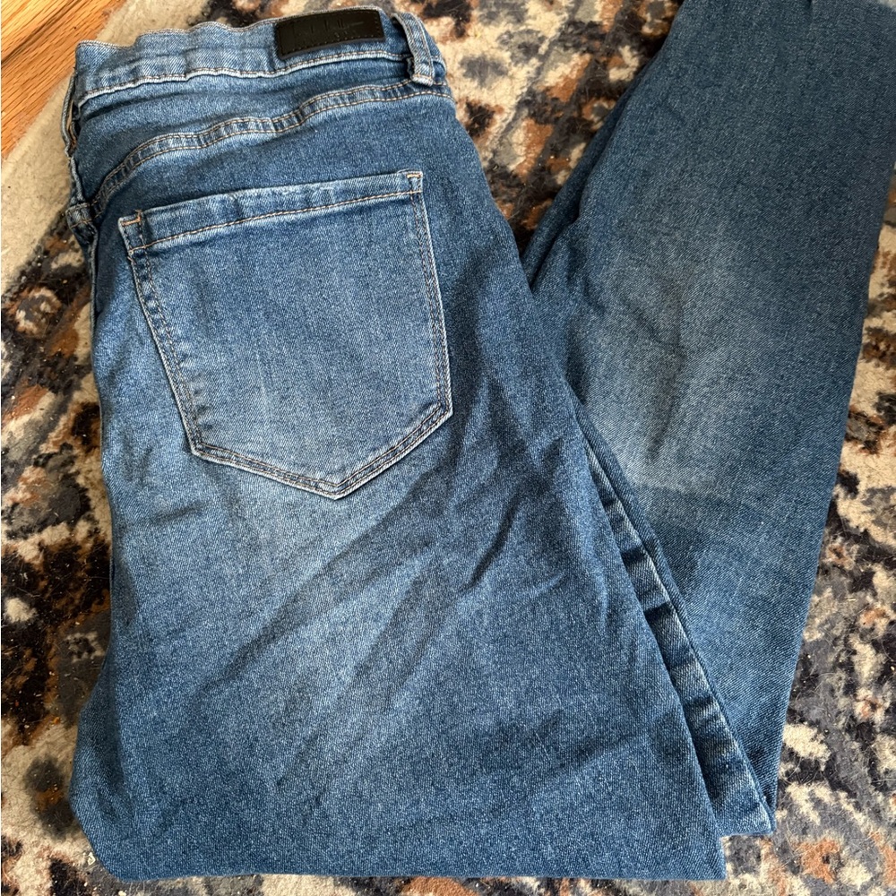 Classic Blue Ankle Jeans